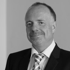 Dr. Jur. Claus Dickes